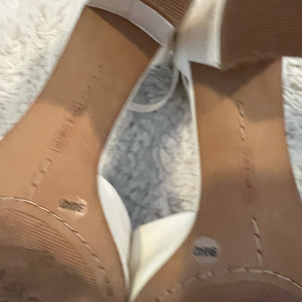 VINCE Camuto ‘Wesher’ ankle strap sandal - Picture 4 of 6